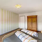 Wallisch * Schotten